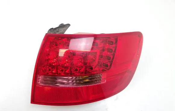 Audi A6 S6 C6 4F Rear/tail lights 4F9945222B 89037056