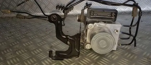 Jaguar XF X250 ABS Pump HX73A