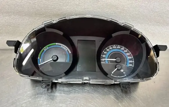 Speedometer (instrument cluster)