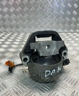 Audi A6 S6 C7 4G Engine mount bracket