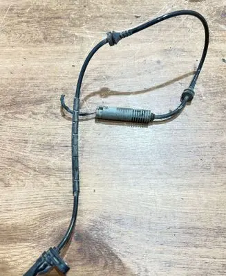 BMW 1 E81 E87 ABS brake wheel speed sensor 10071161573