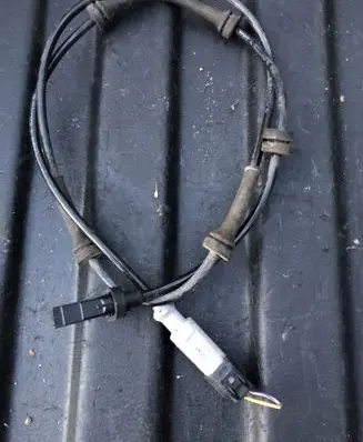 Land Rover Discovery 5 ABS brake wheel speed sensor HPLA2C204BA