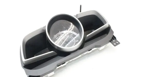 Mazda 3 II Speedometer (instrument cluster) BHR155430