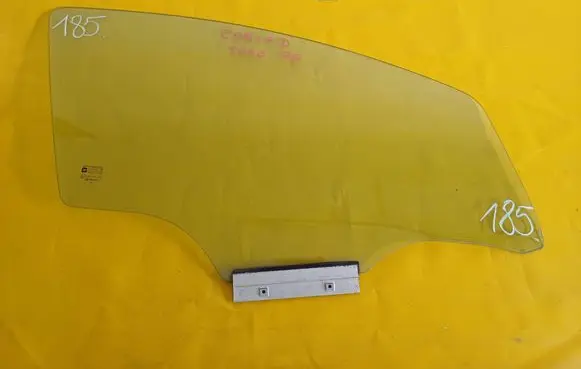 Opel Corsa D Front door window glass four-door