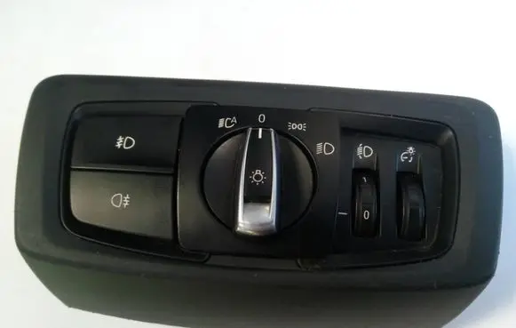 BMW 2 F45 Light switch 9390204 NE70117