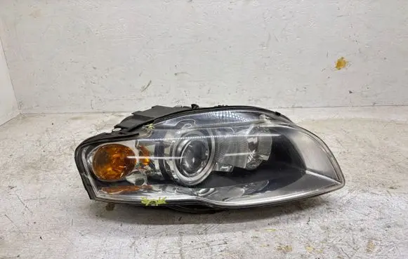 Audi A4 S4 B7 8E 8H Headlight/headlamp 1305236055