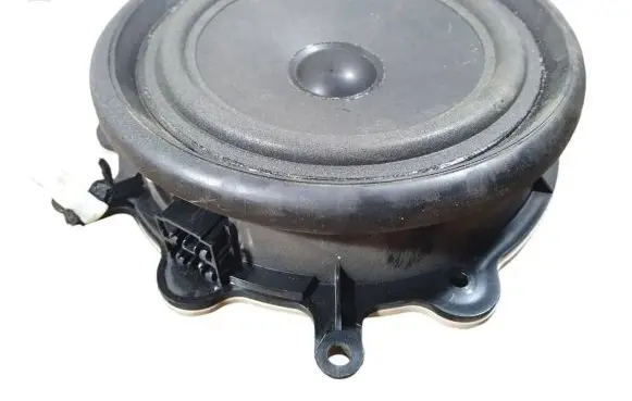 Audi A4 S4 B6 8E 8H Front door speaker 8E0035411