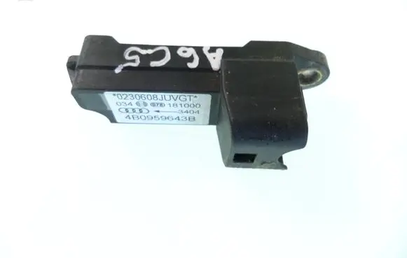 Audi A6 S6 C5 4B Airbag deployment crash/impact sensor 4B0959643B