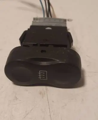 Dacia Sandero Windscreen/window heater switch 710682 1921