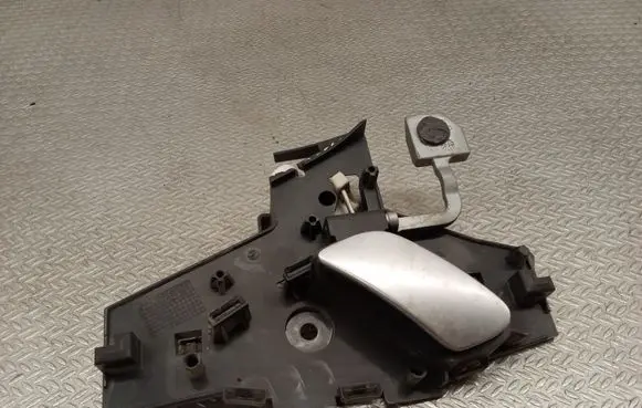 Front door interior handle