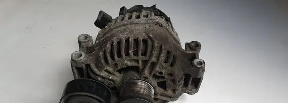 BMW 1 E81 E87 Generator/alternator 7 533 270