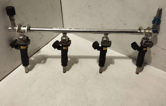 Opel Astra H Fuel injectors set 55353806