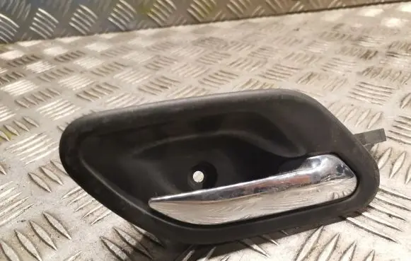 BMW 5 E39 Rear door interior handle 8226050