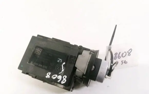 Volkswagen PASSAT B6 Ignition lock 3C0905843Q 33303301