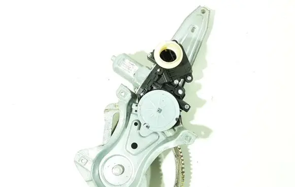 Toyota Verso Rear door window regulator with motor 69300F040