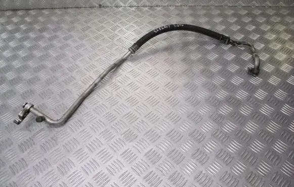 Subaru Legacy Air conditioning (A/C) pipe/hose