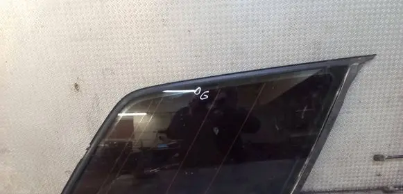Audi A6 Allroad C5 Rear side window