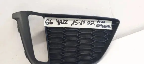 Honda Jazz Front bumper lower grill 71103TARG0