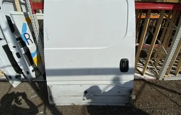 Iveco Daily 6th gen Rear door 