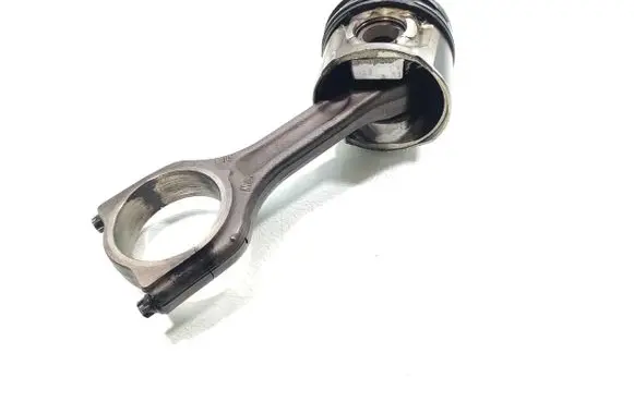 Mazda 3 I Piston with connecting rod 