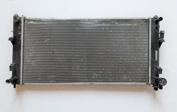 Nissan Leaf I (ZE0) Coolant radiator 214103NA0A