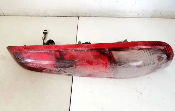 Nissan X-Trail T30 Rear/tail lights B46R