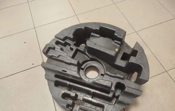 Mercedes-Benz GL X164 Spare wheel mounting bracket a1648901