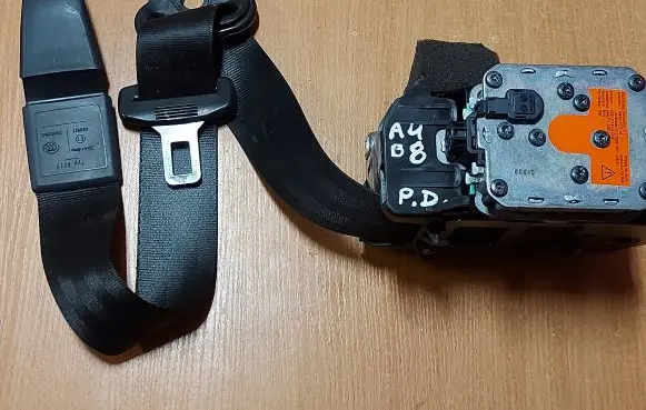 Audi A4 S4 B8 8K Front seatbelt 8K1857706K