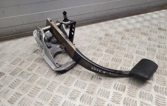 Jeep Grand Cherokee Brake pedal 52124732AB
