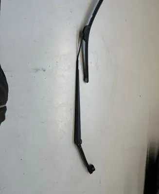 Subaru Forester SJ Windshield/front glass wiper blade 