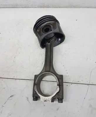 Volvo S60 Piston with connecting rod 81L79