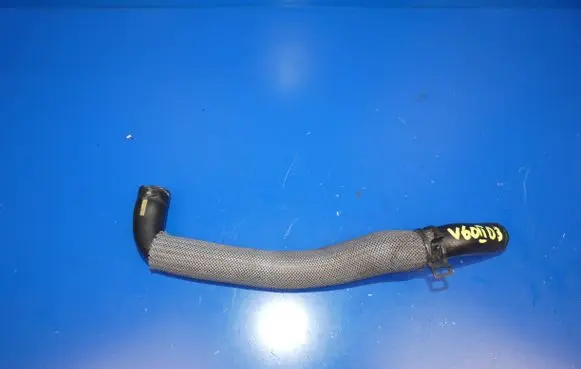Volvo V60 Engine coolant pipe/hose 31480380
