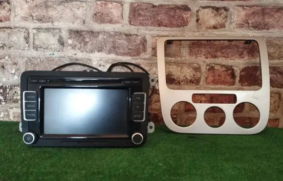 Volkswagen Scirocco Radio/CD/DVD/GPS head unit
