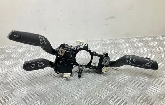Audi Q3 8U Wiper turn signal indicator stalk/switch 8X0953521K 8X0953502B