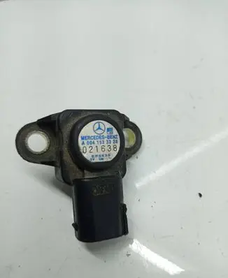 Mercedes-Benz E W211 Air pressure sensor A0041533328