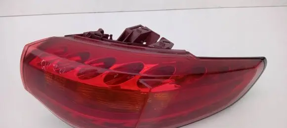 Infiniti QX70 S51 Rear/tail lights