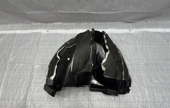 Fiat 600 Front wheel arch liner splash guards 52215201