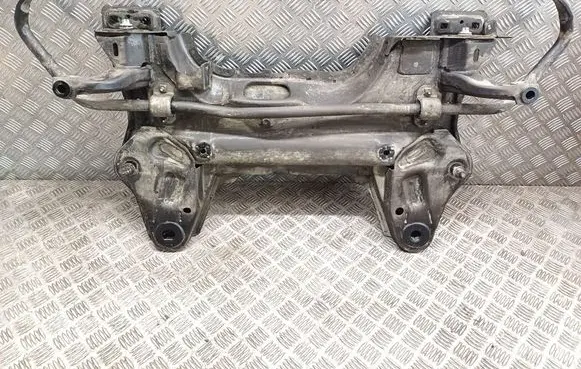 Peugeot 208 Front subframe 9827504880