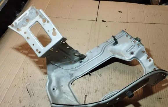 Hyundai Coupe Side radiator support slam panel 641202C010