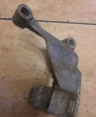 Audi 80 90 S2 B4 Power steering pump mounting bracket 026145531D
