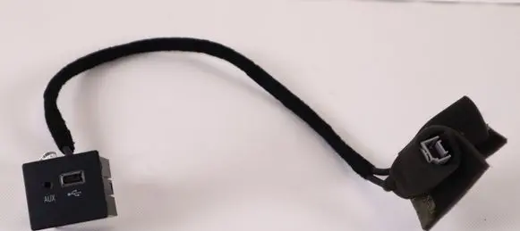 Maserati Ghibli AUX in-socket connector 670009770