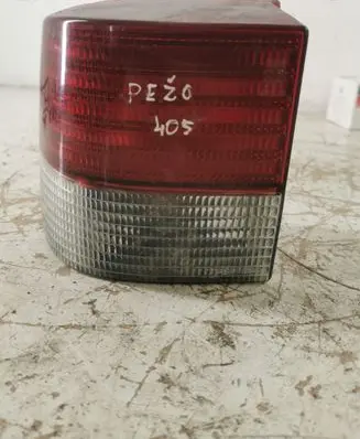 Peugeot 405 Rear/tail lights