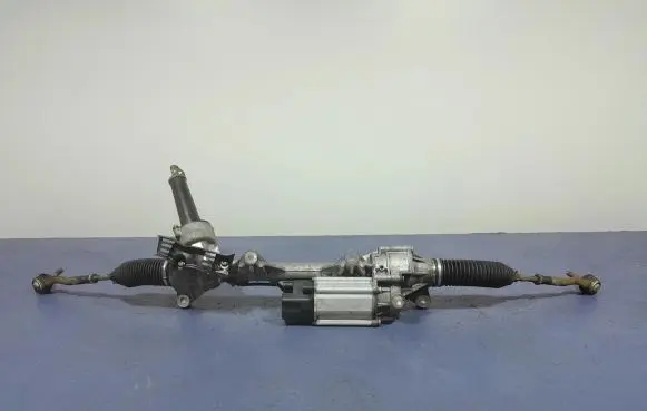 BMW 5 F10 F11 Steering rack 6852276