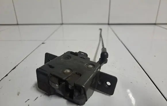 BMW 5 E34 Tailgate/trunk/boot lock/catch/latch 19446900
