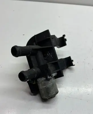 Ford Fiesta Coolant heater control valve 98FU18495AA