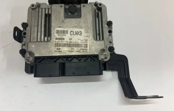 Hyundai i20 (PB PBT) Engine control unit/module 0281015496
