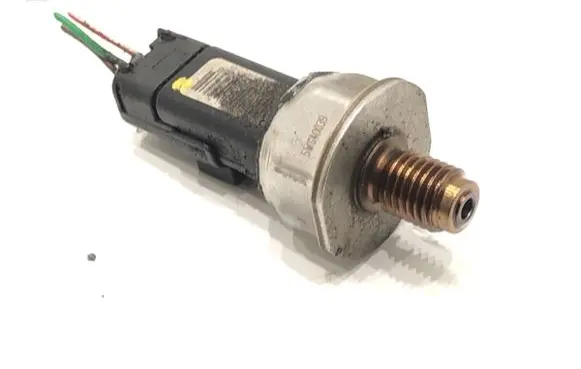 Renault Megane III Fuel pressure sensor 55PP02-03