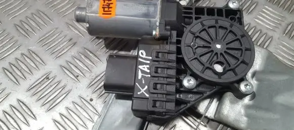 Jaguar X-Type Rear door window regulator motor 962747XXX 962747-XXX