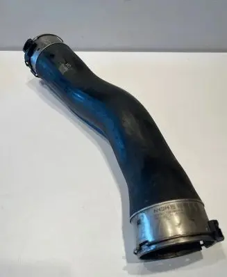 BMW 2 F22 F23 Intercooler pipe mounting bracket 
