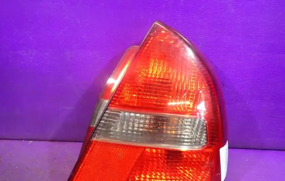 Mitsubishi Carisma Rear/tail lights 151086